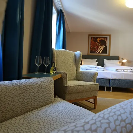 Vogelsburg 3* Volkach