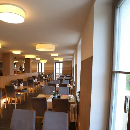 Vogelsburg 3* Volkach