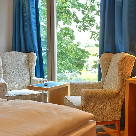 Vogelsburg Hotel 3*