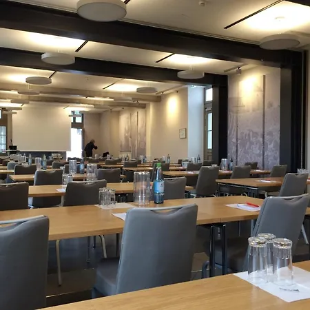 Vogelsburg 酒店